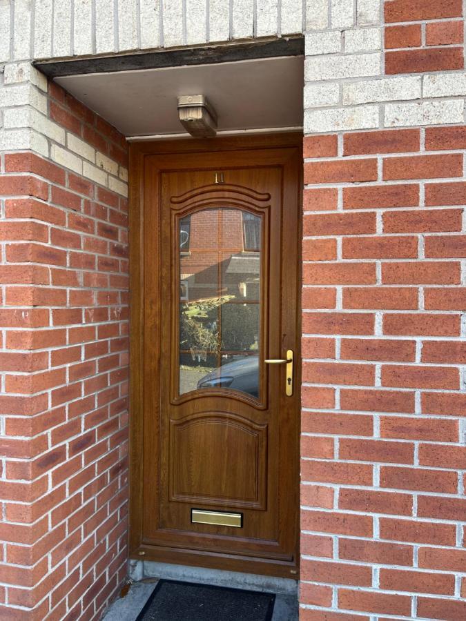 11 Parkmore Street, Ormeau Road, Belfast, Bt7 2Gt, 2 Bedroom House Exterior foto